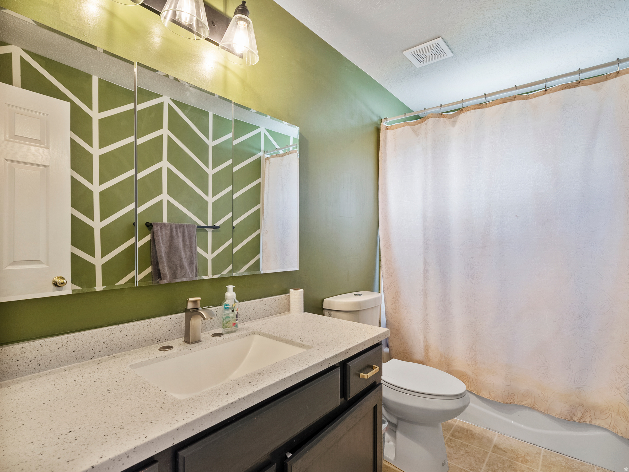 MARILYN ACRES - Residential