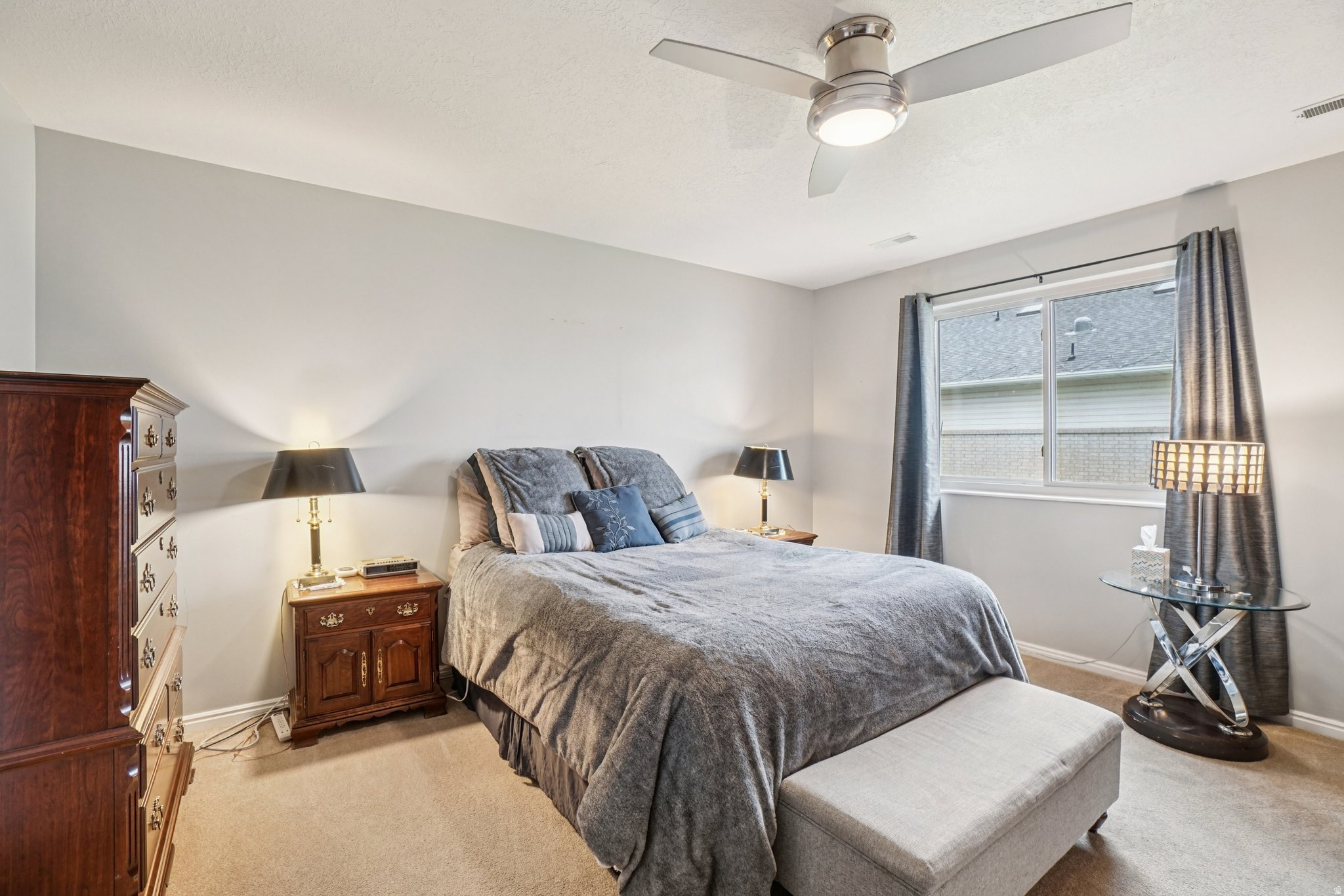 SHADY GROVE - Residential