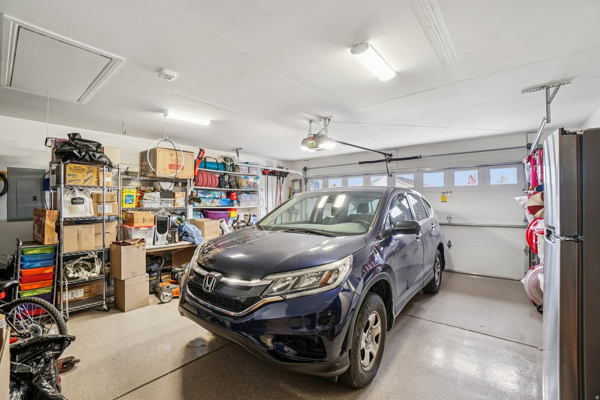 SHADY GROVE - Residential