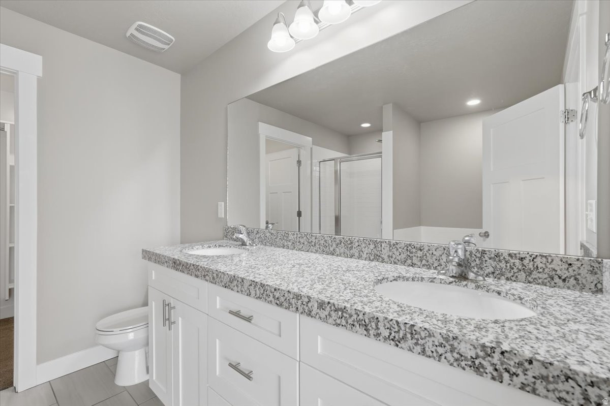 VILLAGE - Residential