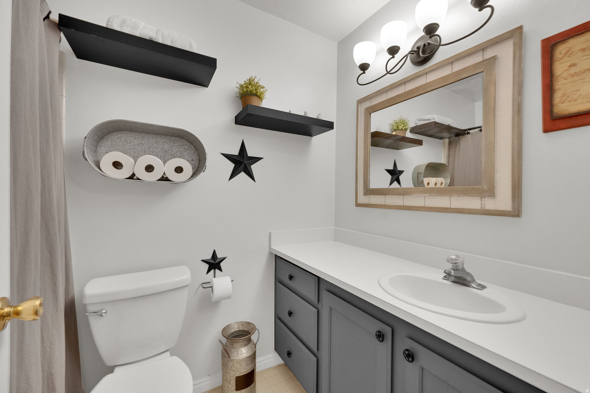 SWISS OAKS - Residential