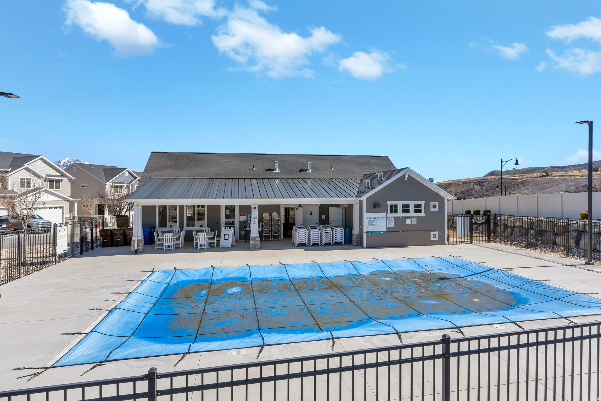 SKY RIDGE - Residential