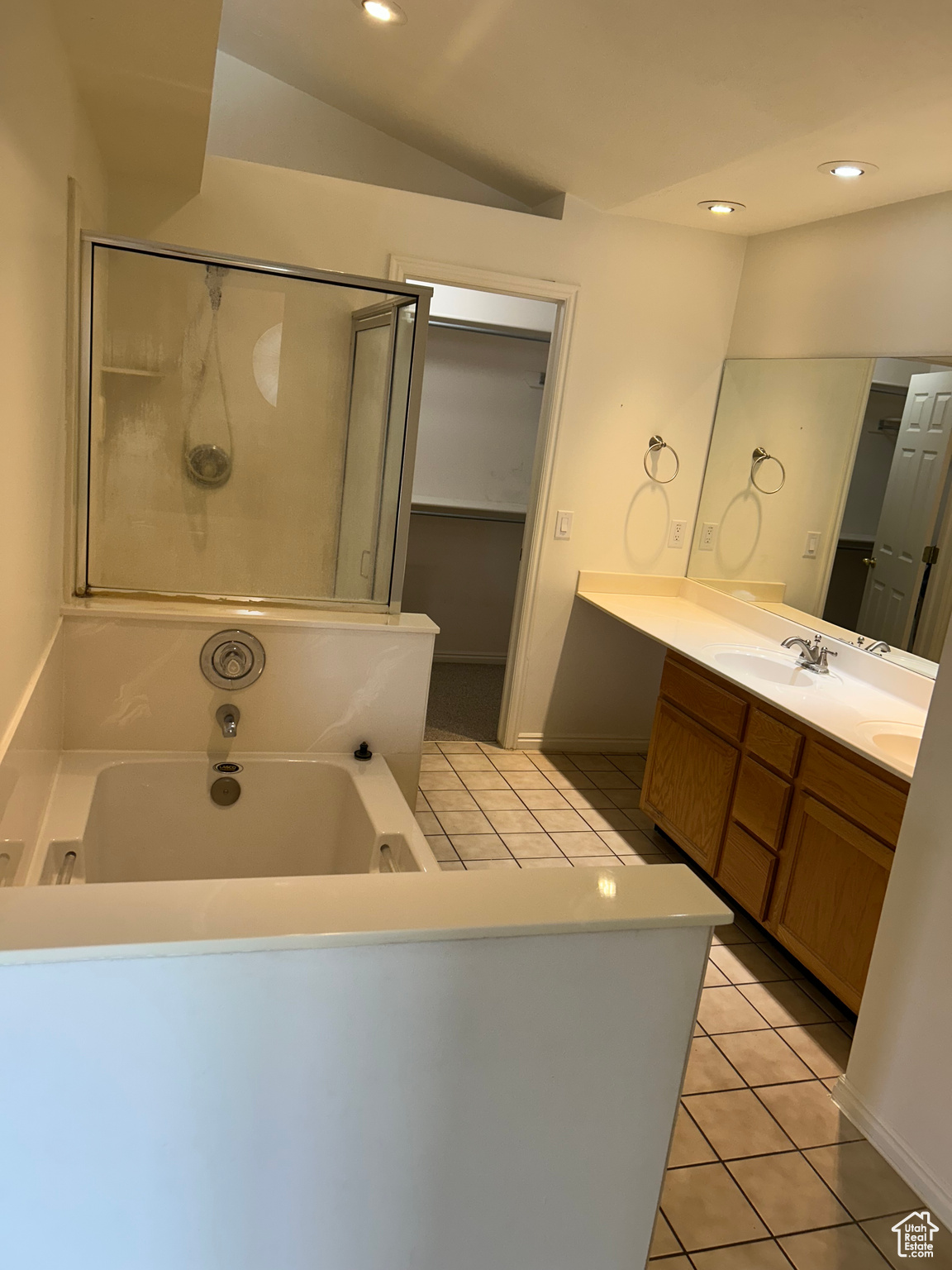 CLOVERDALE - Residential