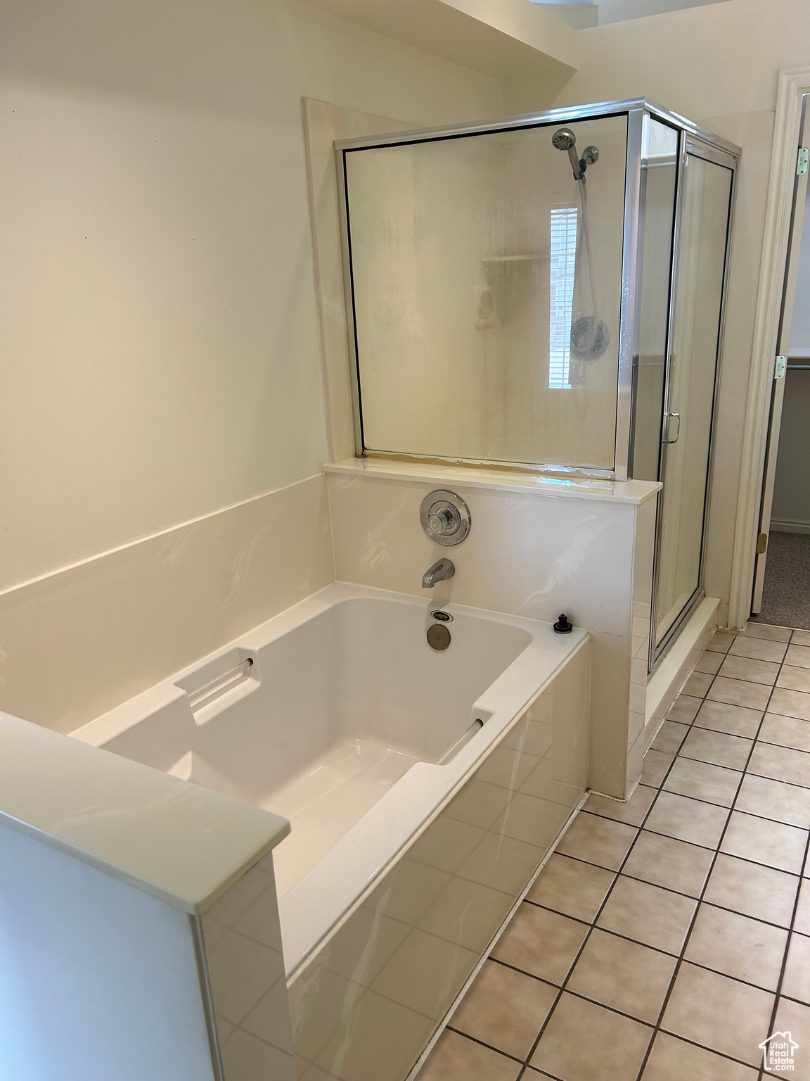 CLOVERDALE - Residential