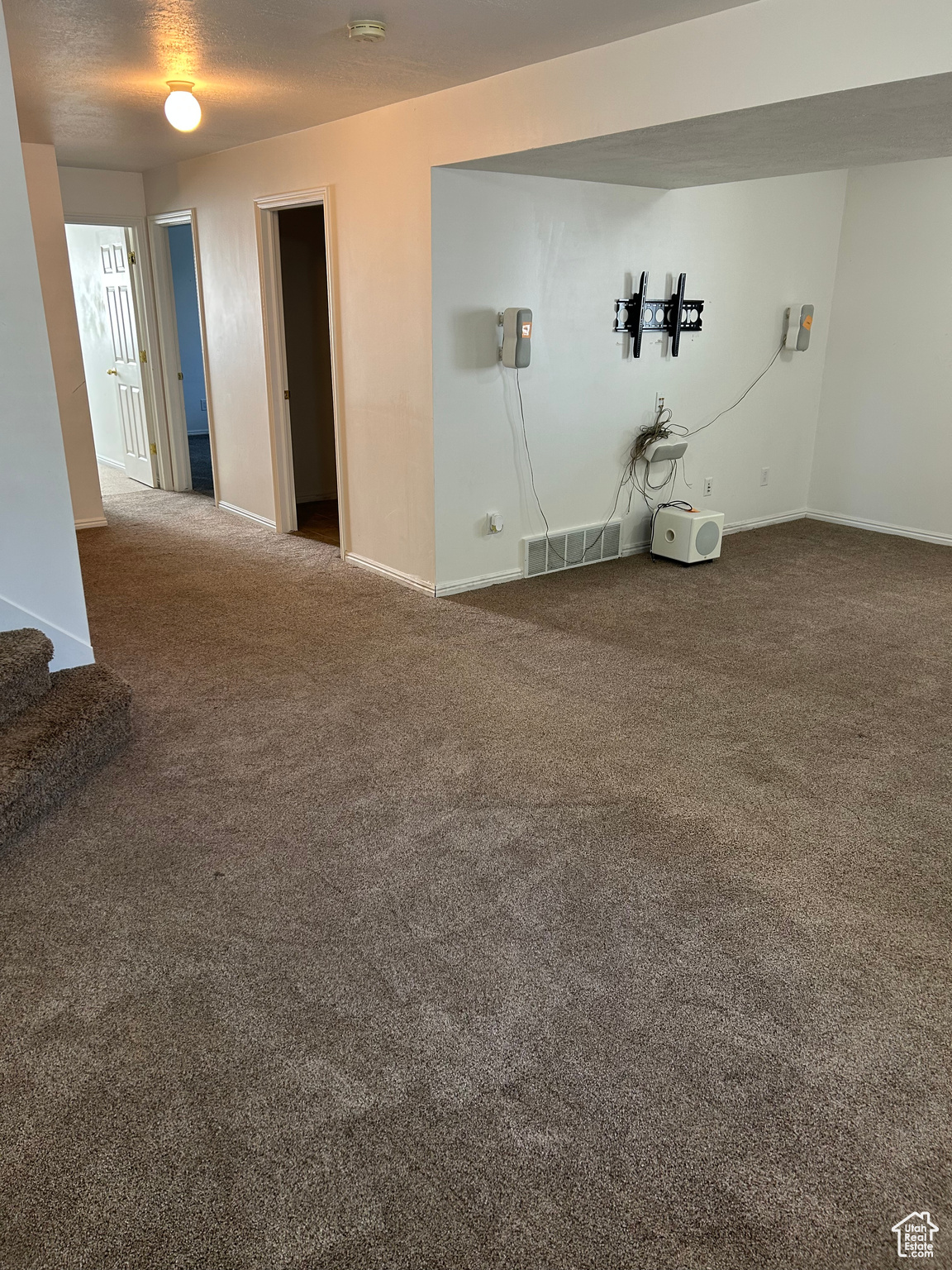 CLOVERDALE - Residential