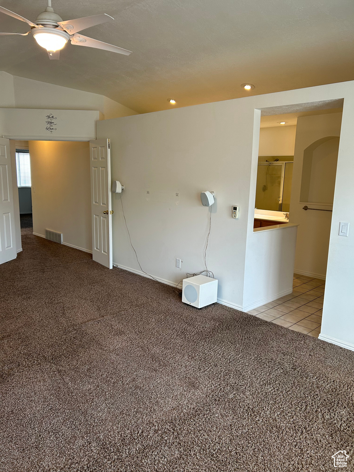 CLOVERDALE - Residential
