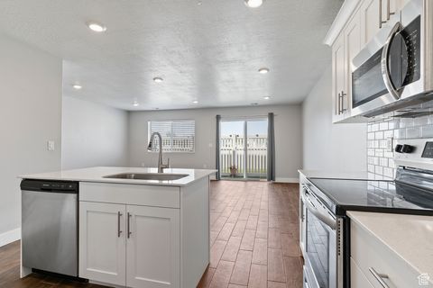 Tiny photo for 6471 S ASPEN LN, South Weber, UT 84405 (MLS # 2110213)