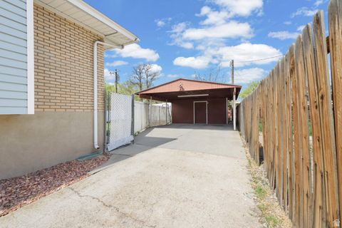 Tiny photo for 599 E MILLCREEK WAY, South Salt Lake, UT 84106 (MLS # 2152657)