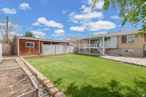 Tiny photo for 599 E MILLCREEK WAY, South Salt Lake, UT 84106 (MLS # 2152657)
