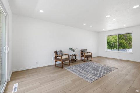 Tiny photo for 599 E MILLCREEK WAY, South Salt Lake, UT 84106 (MLS # 2152657)