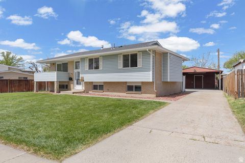 Tiny photo for 599 E MILLCREEK WAY, South Salt Lake, UT 84106 (MLS # 2152657)