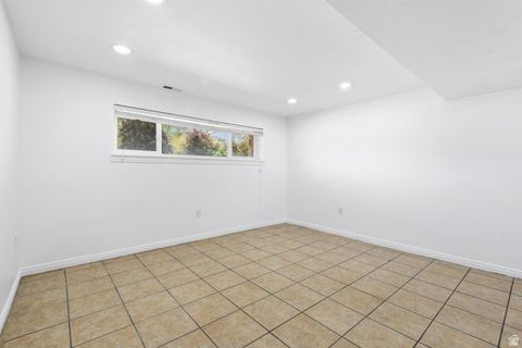 Tiny photo for 599 E MILLCREEK WAY, South Salt Lake, UT 84106 (MLS # 2152657)