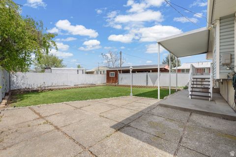 Tiny photo for 599 E MILLCREEK WAY, South Salt Lake, UT 84106 (MLS # 2152657)