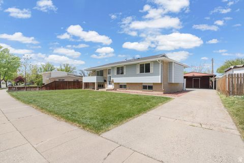 Tiny photo for 599 E MILLCREEK WAY, South Salt Lake, UT 84106 (MLS # 2152657)