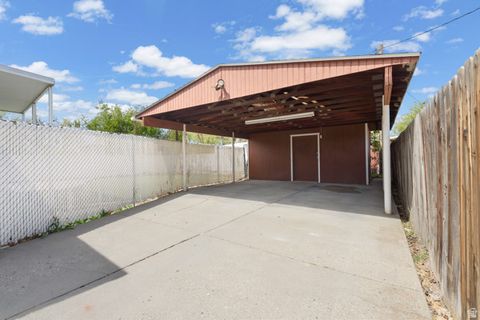Tiny photo for 599 E MILLCREEK WAY, South Salt Lake, UT 84106 (MLS # 2152657)