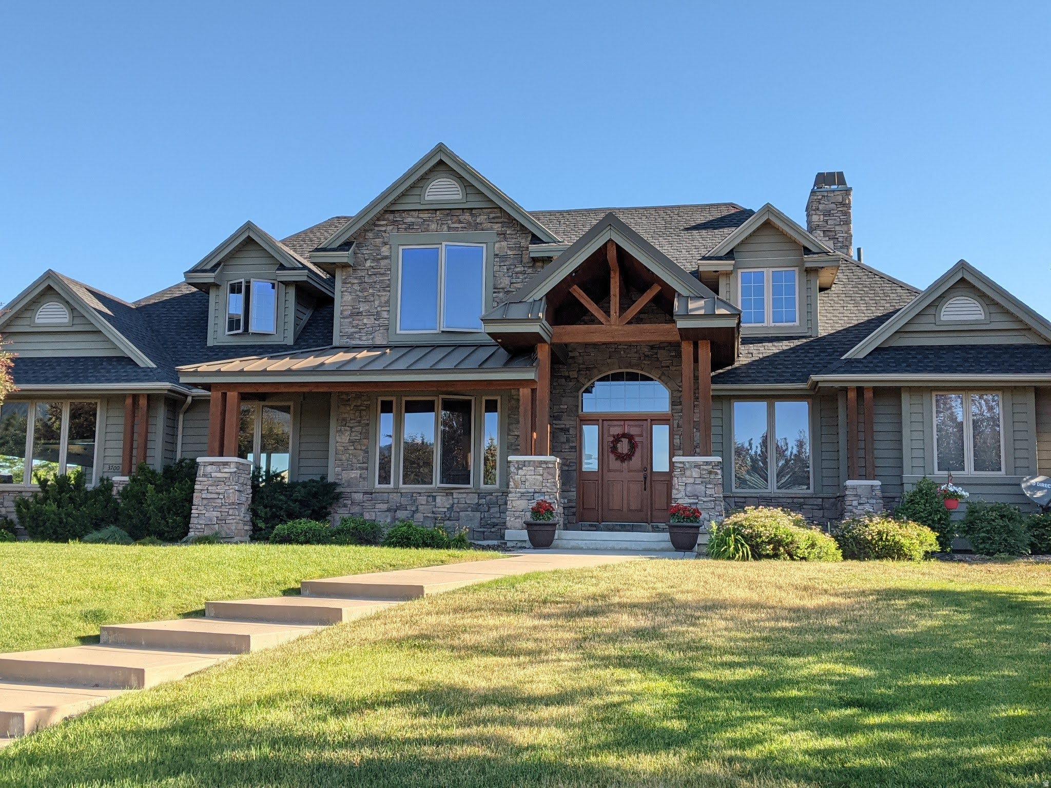 EAGLE RIDGE - Residential