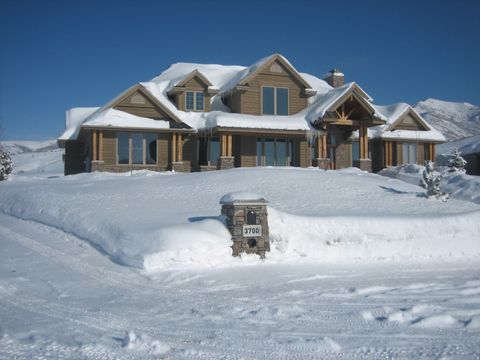 Tiny photo for 3700 N FOOTHILL LN, Eden, UT 84310 (MLS # 2128771)