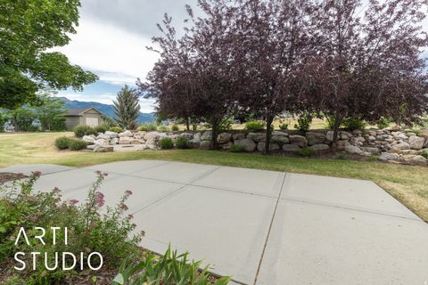 Tiny photo for 3700 N FOOTHILL LN, Eden, UT 84310 (MLS # 2128771)