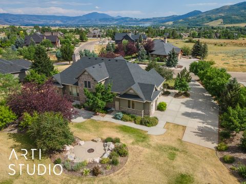 Tiny photo for 3700 N FOOTHILL LN, Eden, UT 84310 (MLS # 2128771)