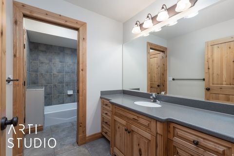 Tiny photo for 3700 N FOOTHILL LN, Eden, UT 84310 (MLS # 2128771)