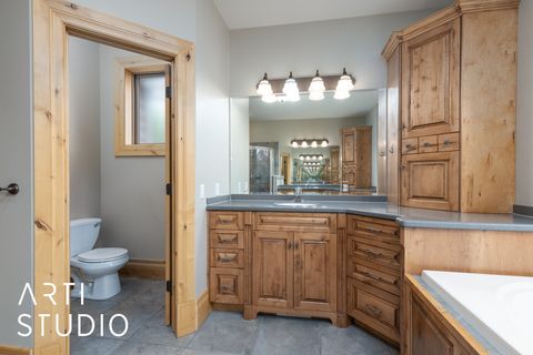 Tiny photo for 3700 N FOOTHILL LN, Eden, UT 84310 (MLS # 2128771)