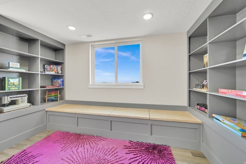 Tiny photo for 123 E 4100 N, North Ogden, UT 84414 (MLS # 2168962)