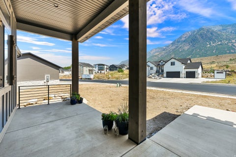 Tiny photo for 123 E 4100 N, North Ogden, UT 84414 (MLS # 2168962)