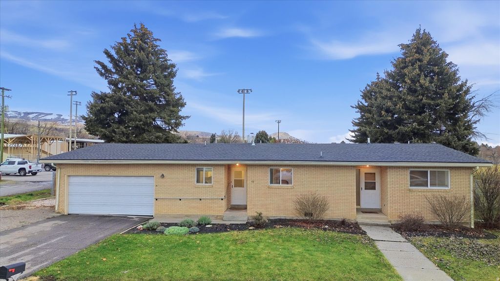 Photo of 63 W MAIN ST, Richmond, UT 84333 (MLS # 2129683)