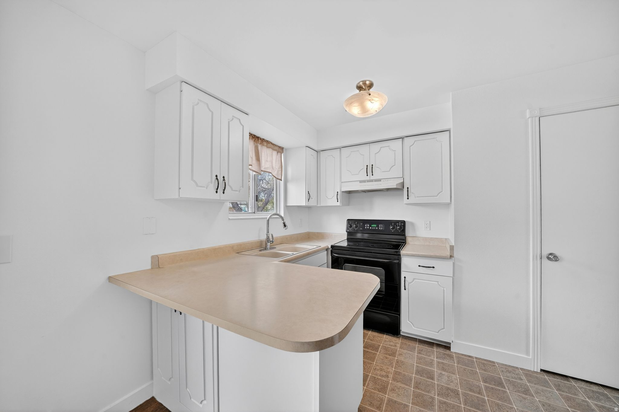 WILLOW BAY - Residential