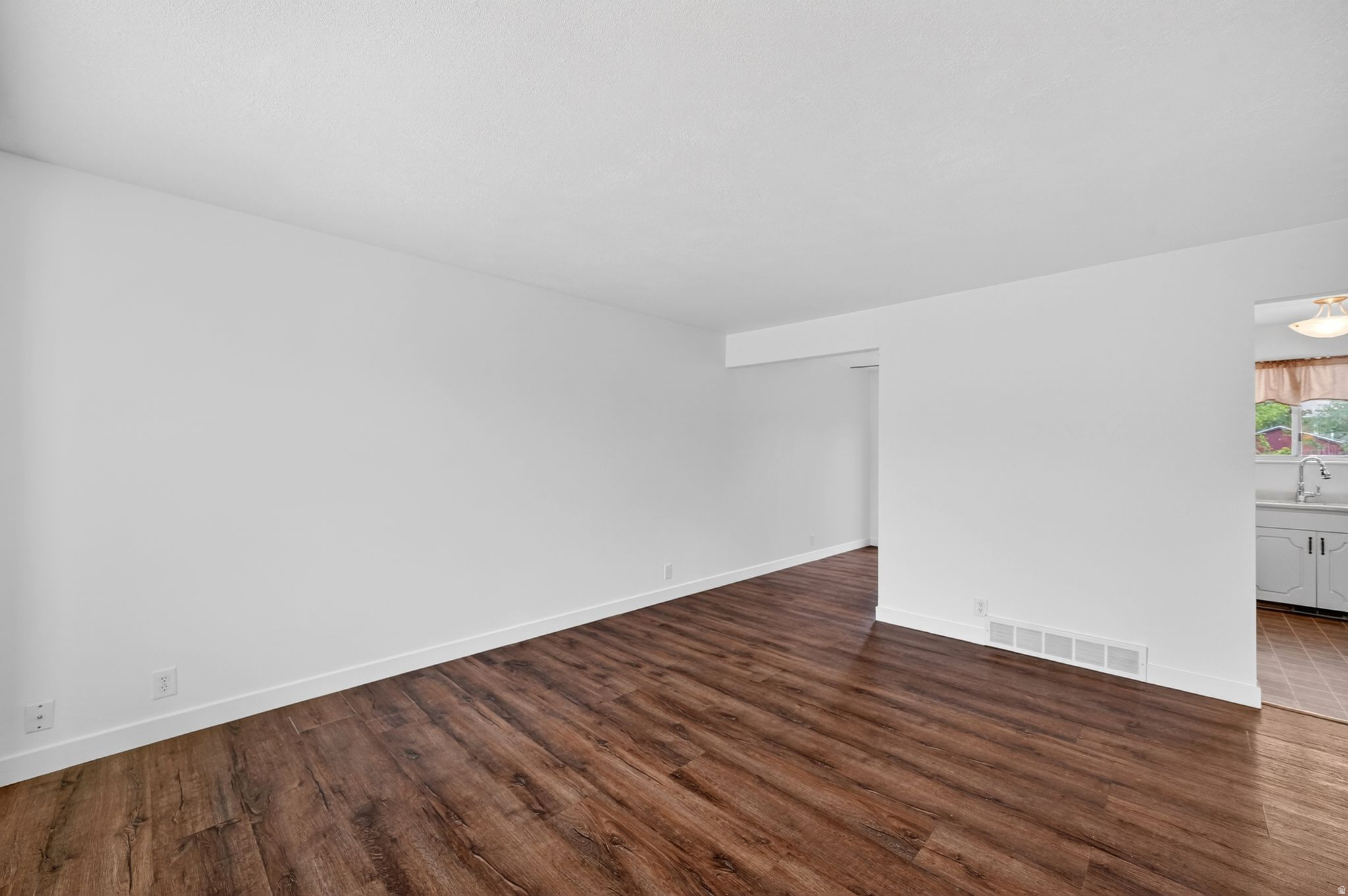 WILLOW BAY - Residential