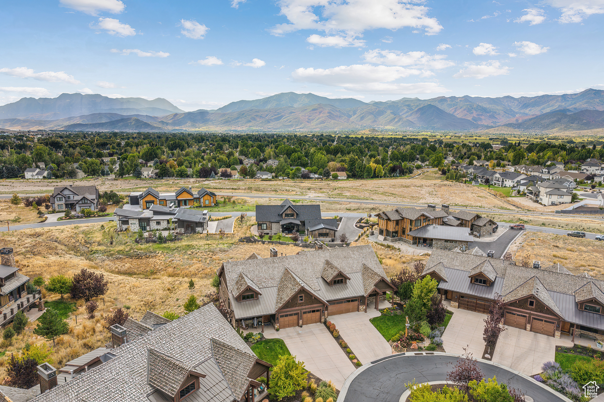 THE VILLAS AT RED LEDGES - Residential