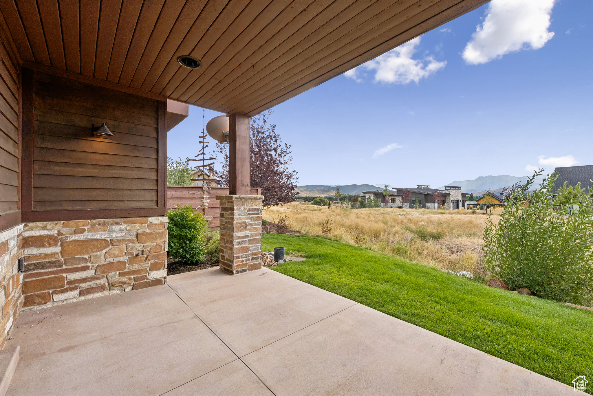 THE VILLAS AT RED LEDGES - Residential