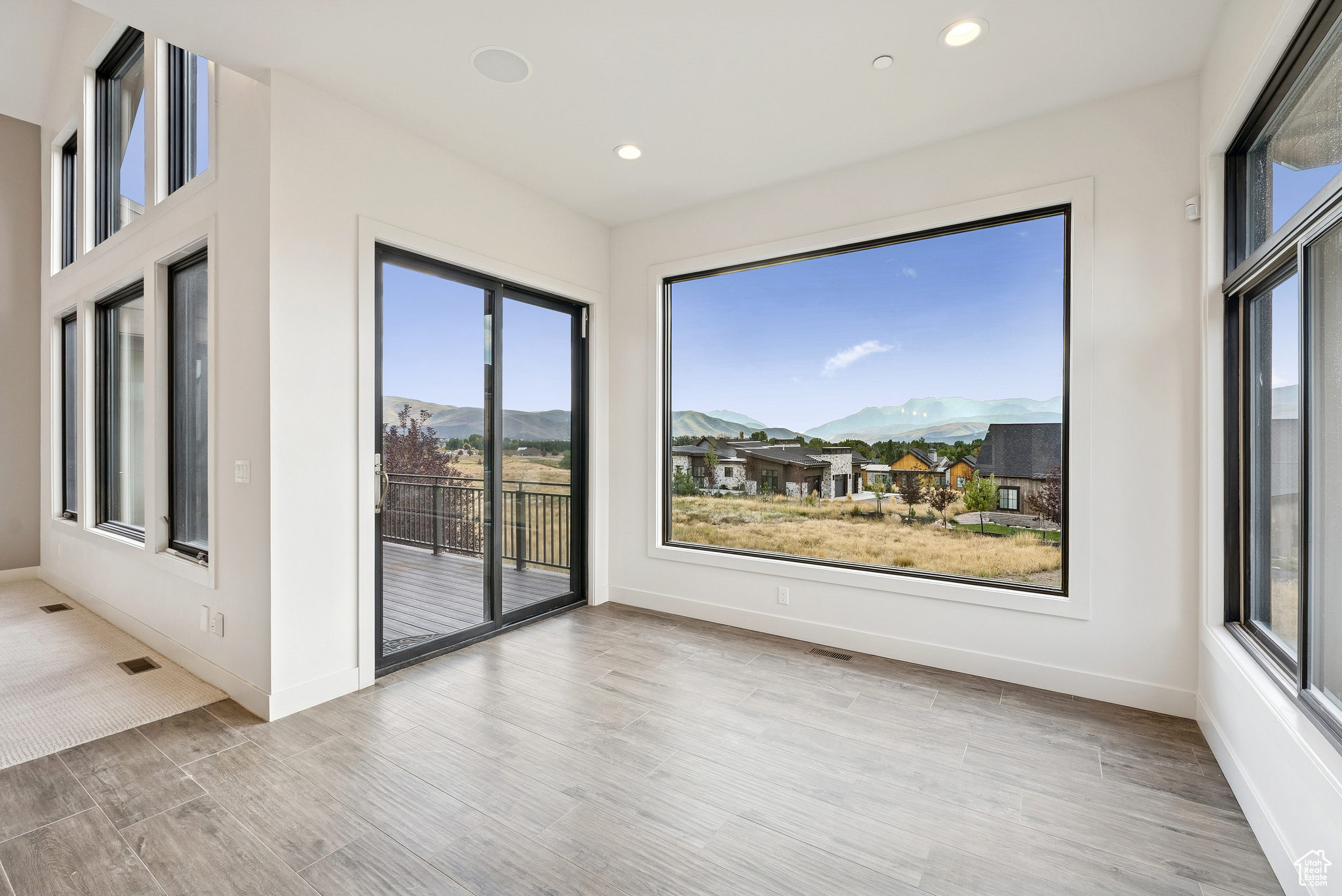 THE VILLAS AT RED LEDGES - Residential