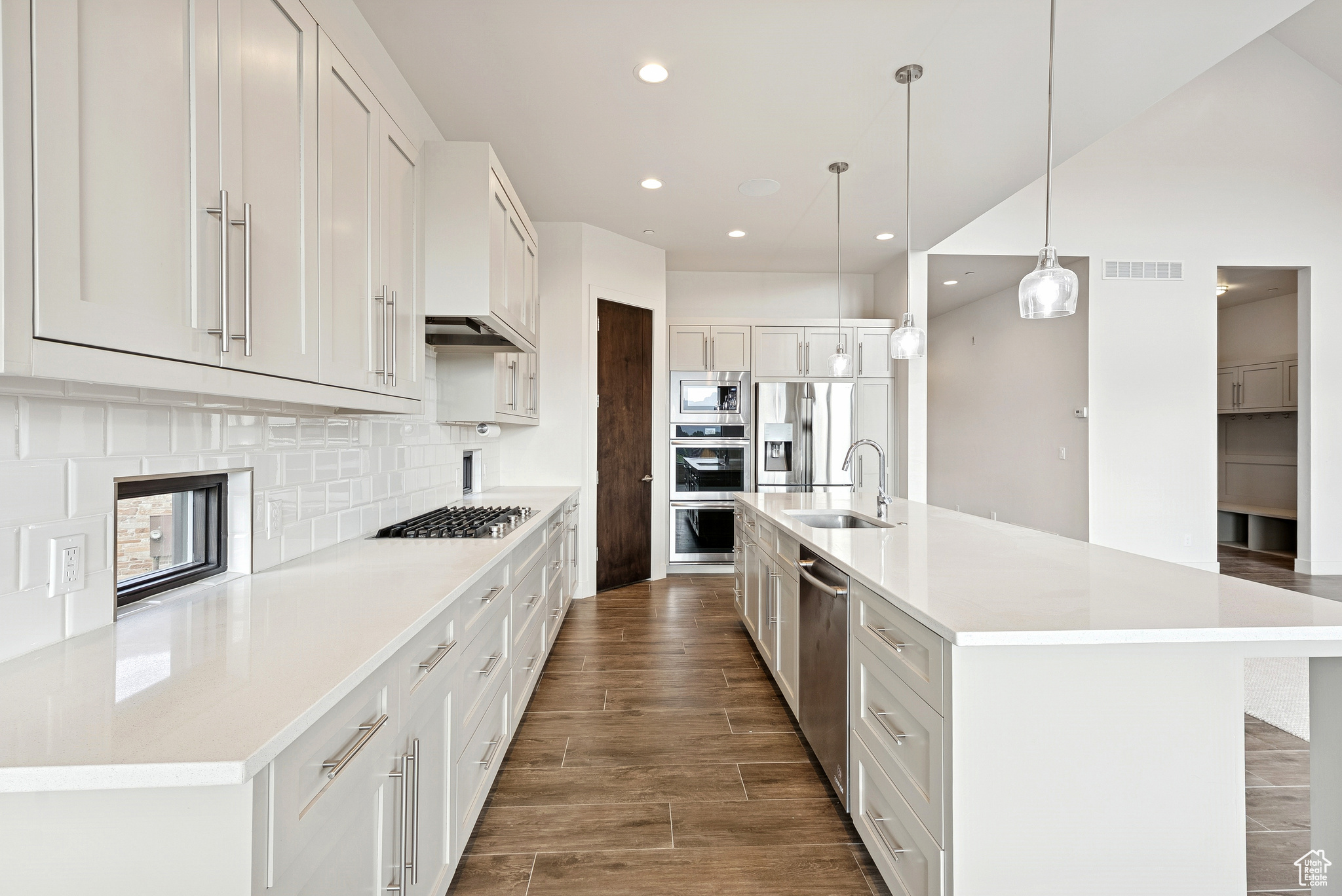 THE VILLAS AT RED LEDGES - Residential