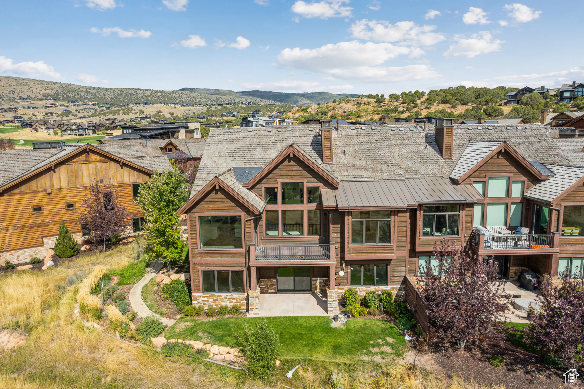 THE VILLAS AT RED LEDGES - Residential