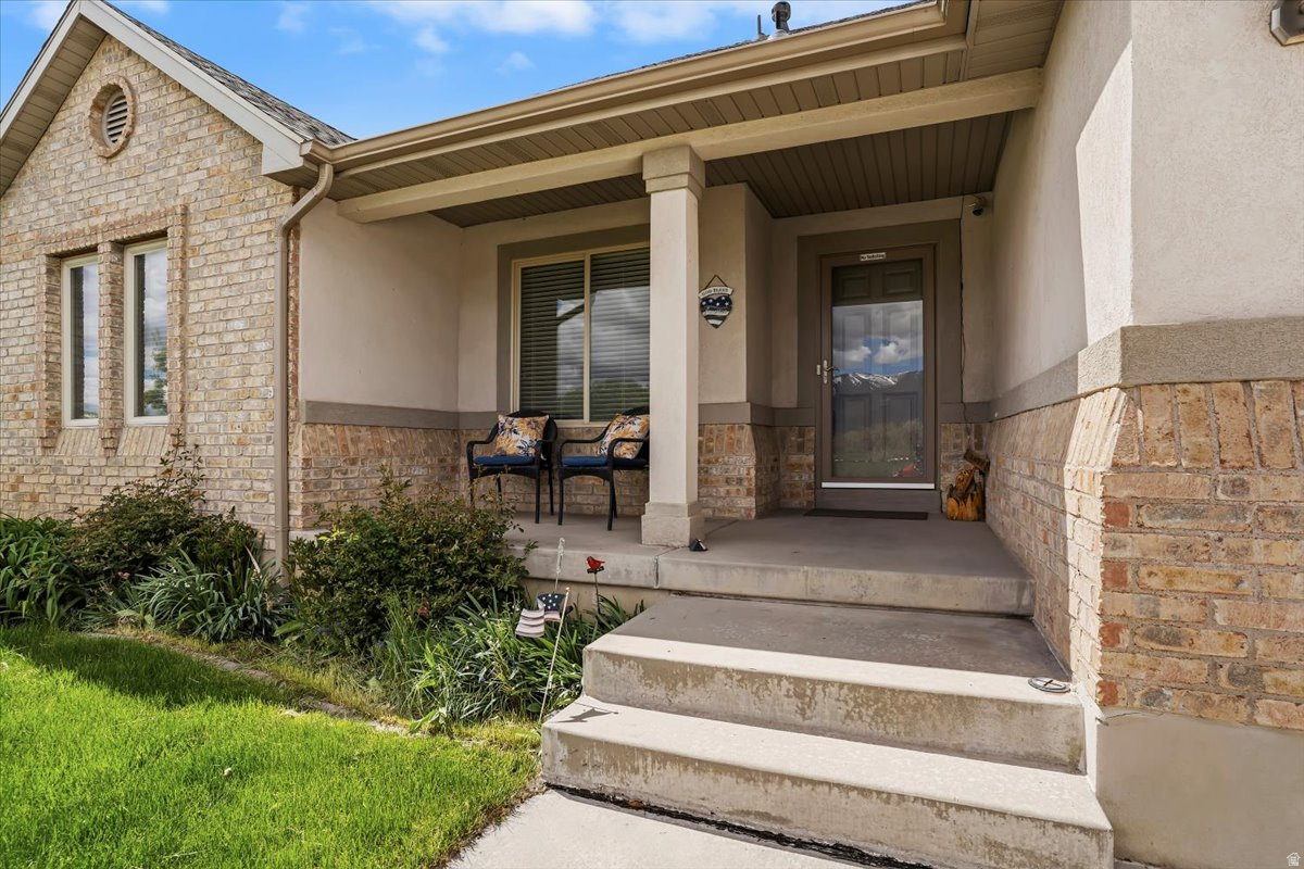 MITCH ESTATES - Residential