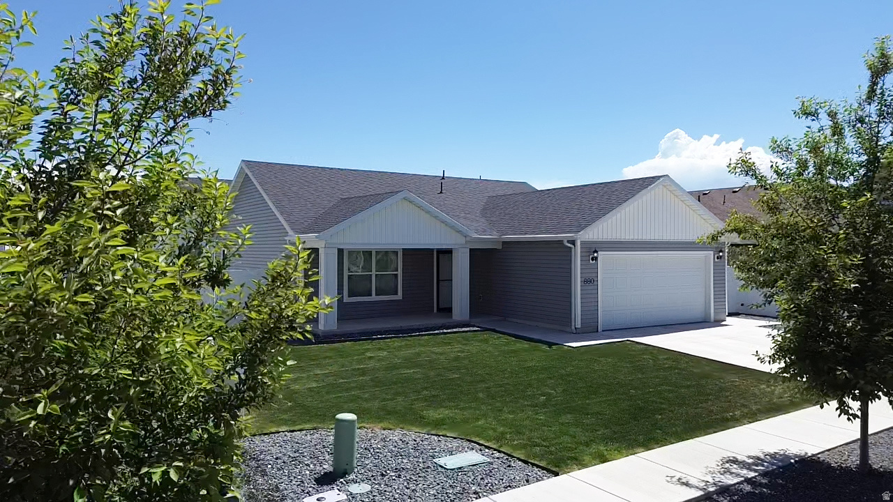 ARCHIBALD ESTATES - Residential