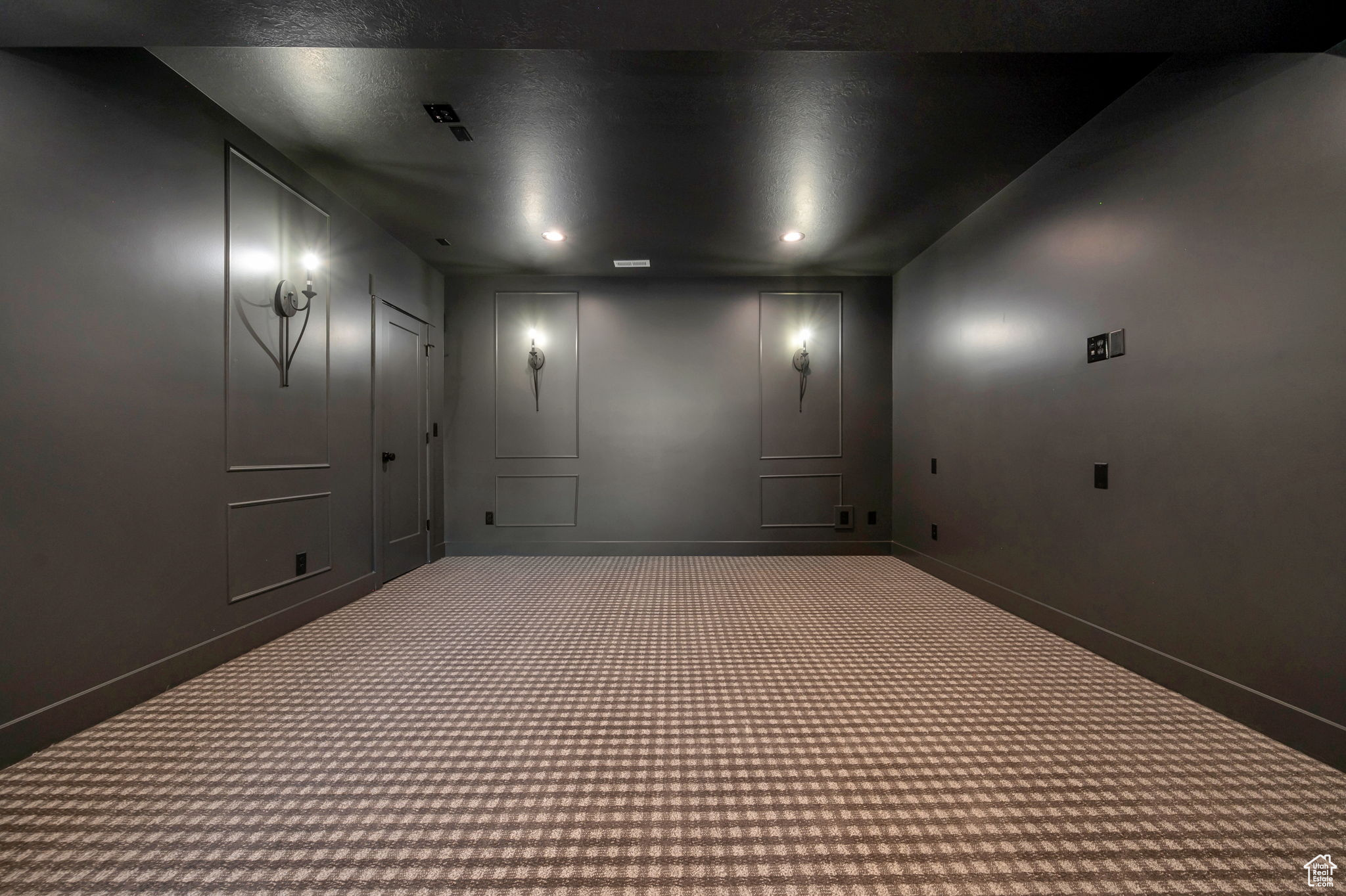 EAGLE RIDGE - Residential