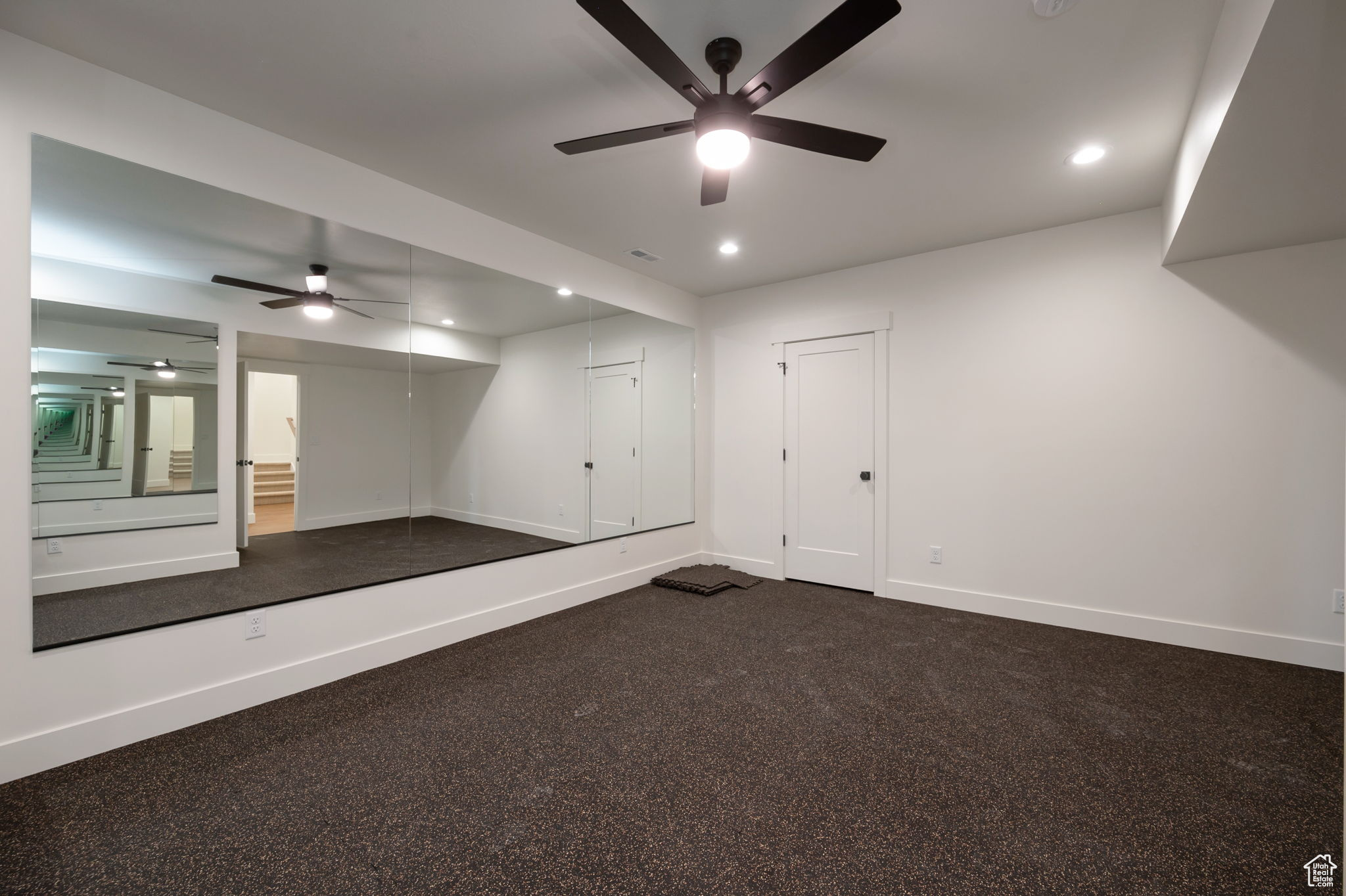 EAGLE RIDGE - Residential