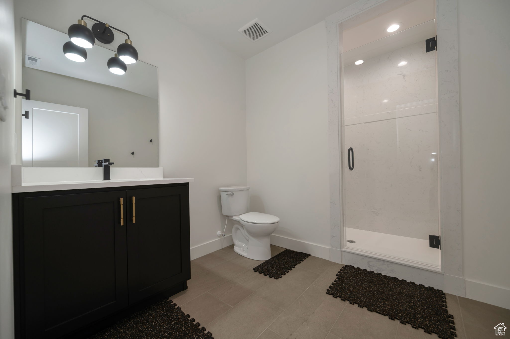 EAGLE RIDGE - Residential