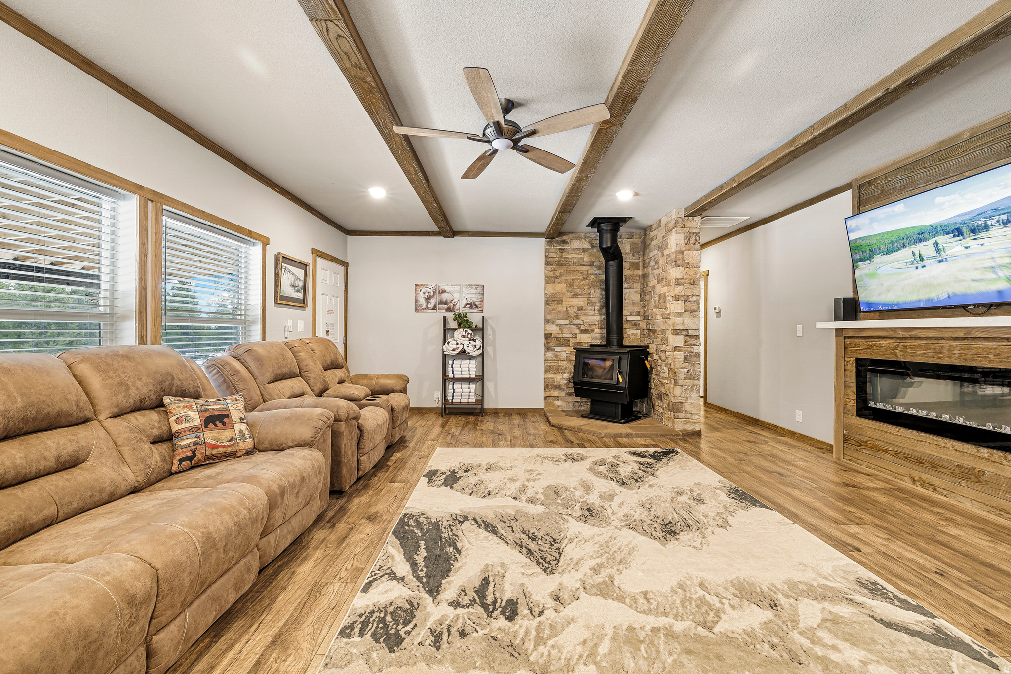 SHOTGUN VILLAGE EST - Residential