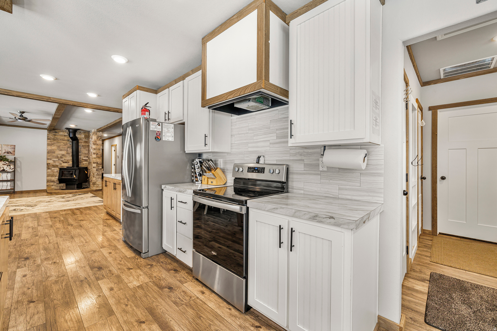 SHOTGUN VILLAGE EST - Residential