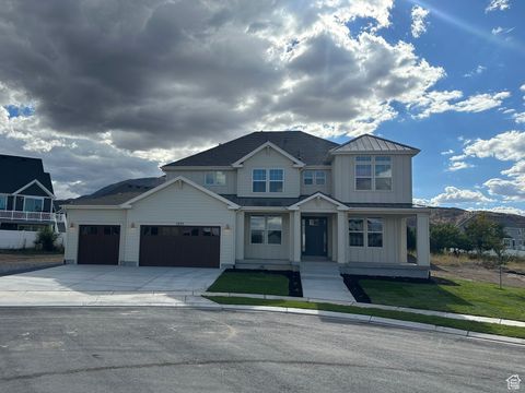 Photo of 1211 N LUNA CIR #23, Elk Ridge, UT 84651 (MLS # 2063055)