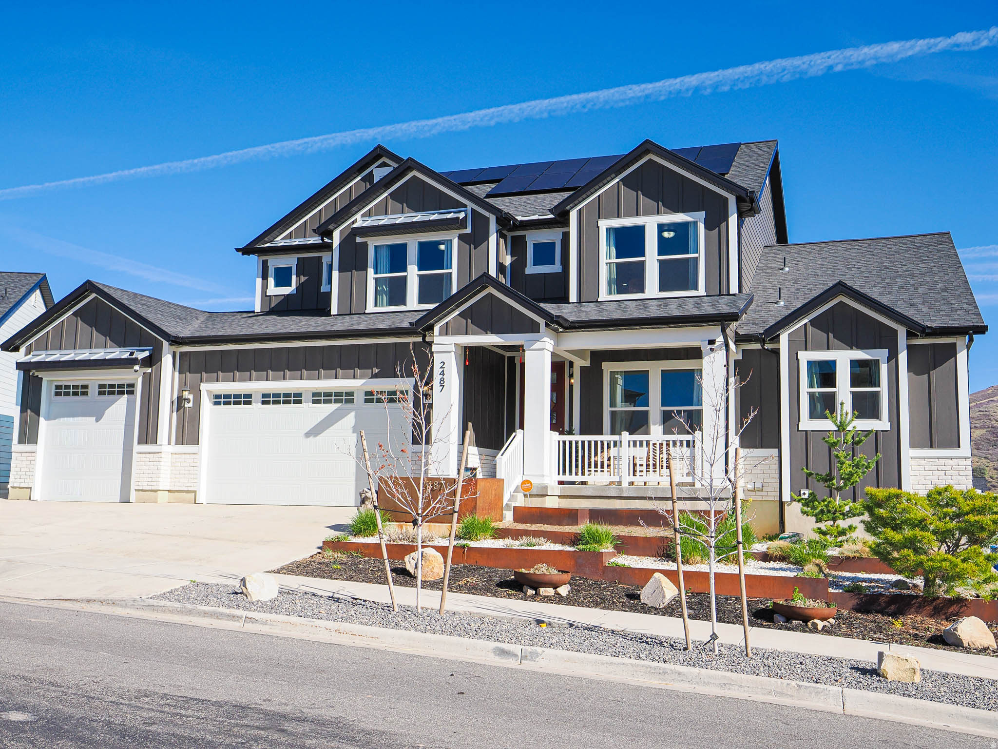 HIDDEN CANYON ESTATE - Residential