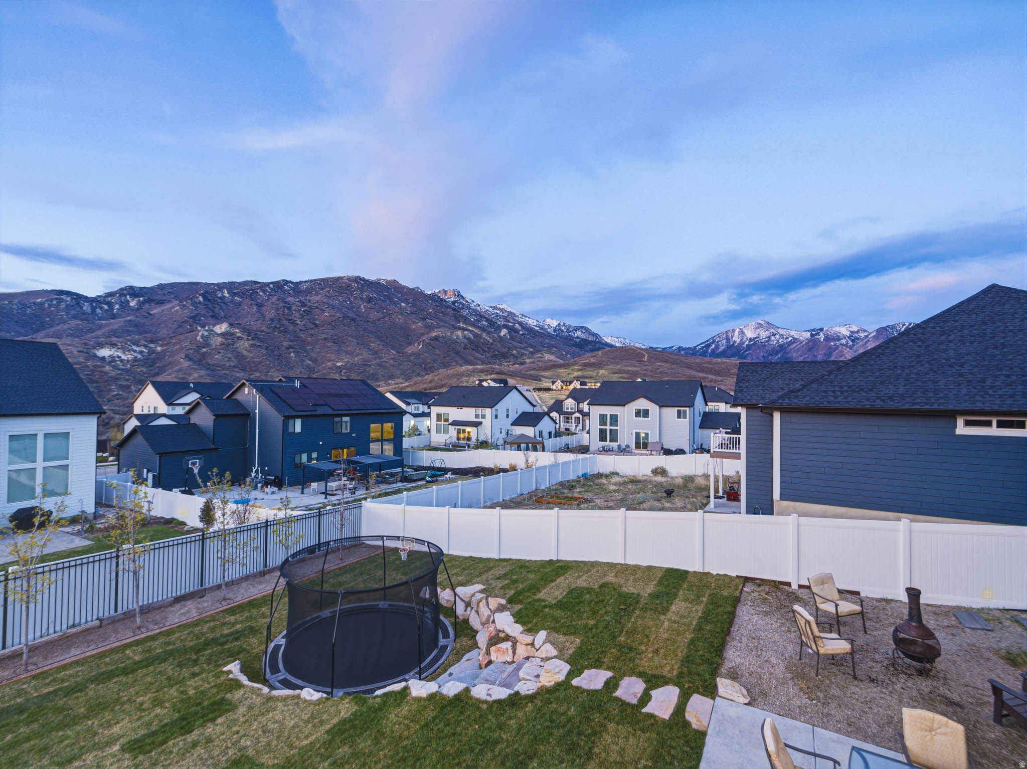 HIDDEN CANYON ESTATE - Residential