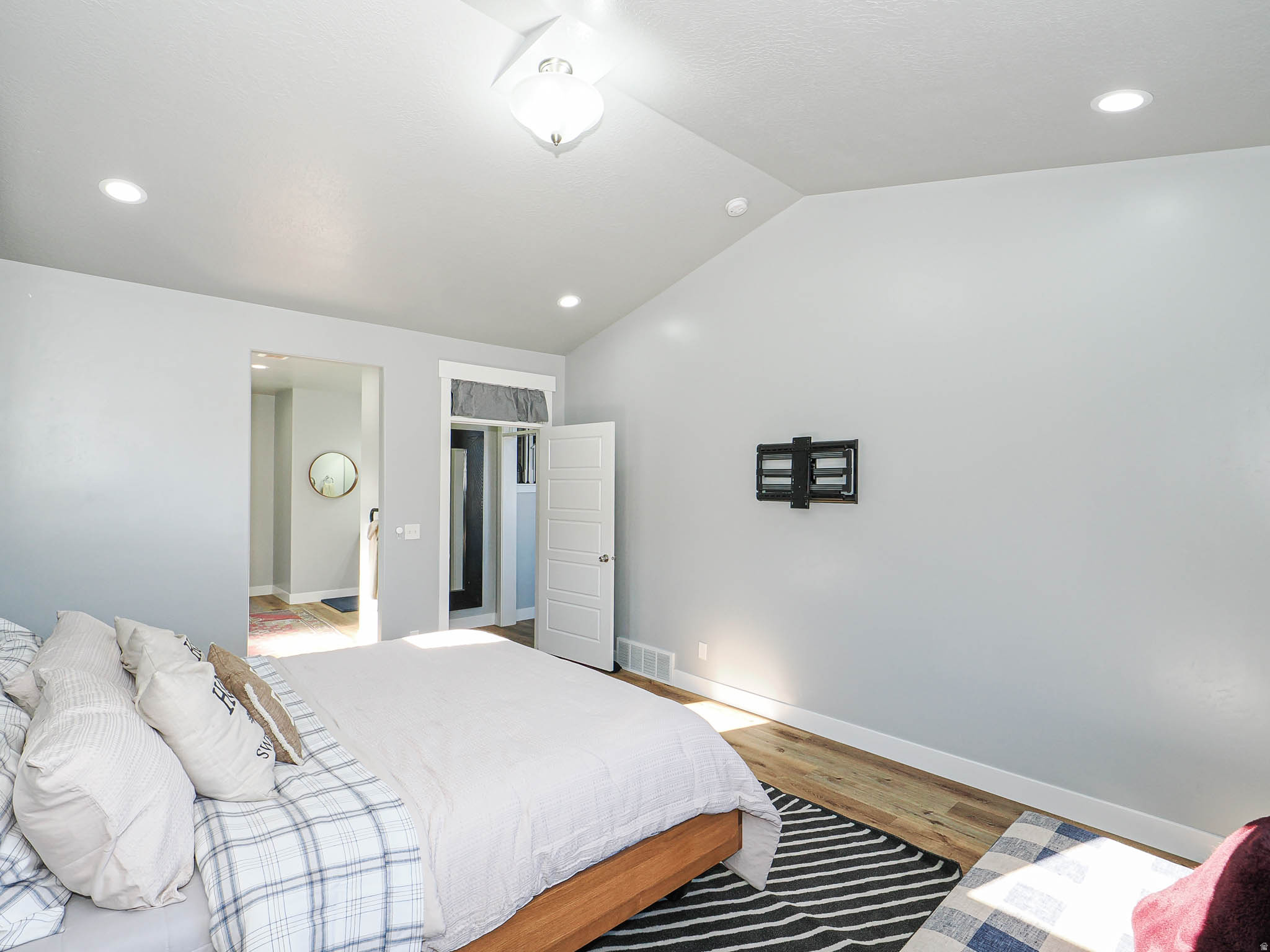 HIDDEN CANYON ESTATE - Residential