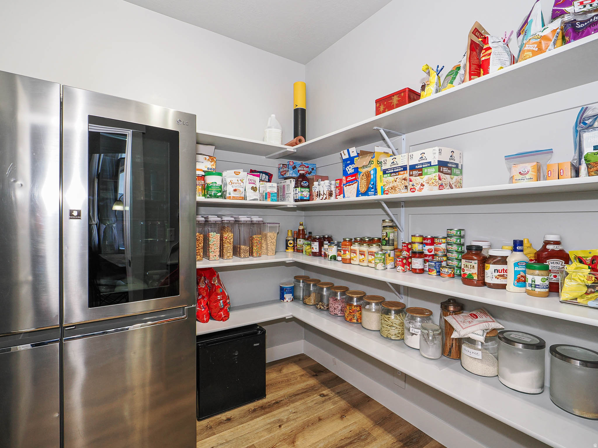 HIDDEN CANYON ESTATE - Residential