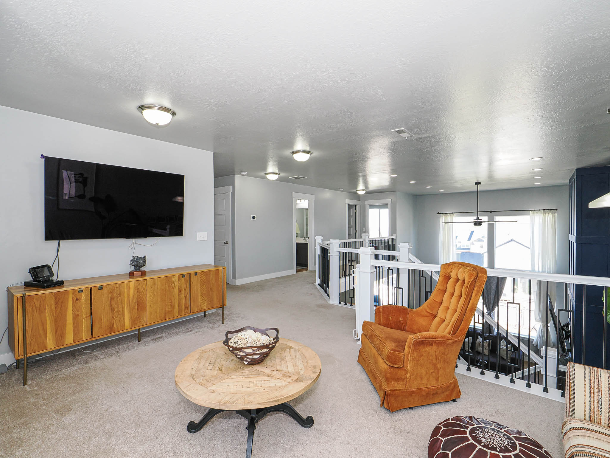 HIDDEN CANYON ESTATE - Residential