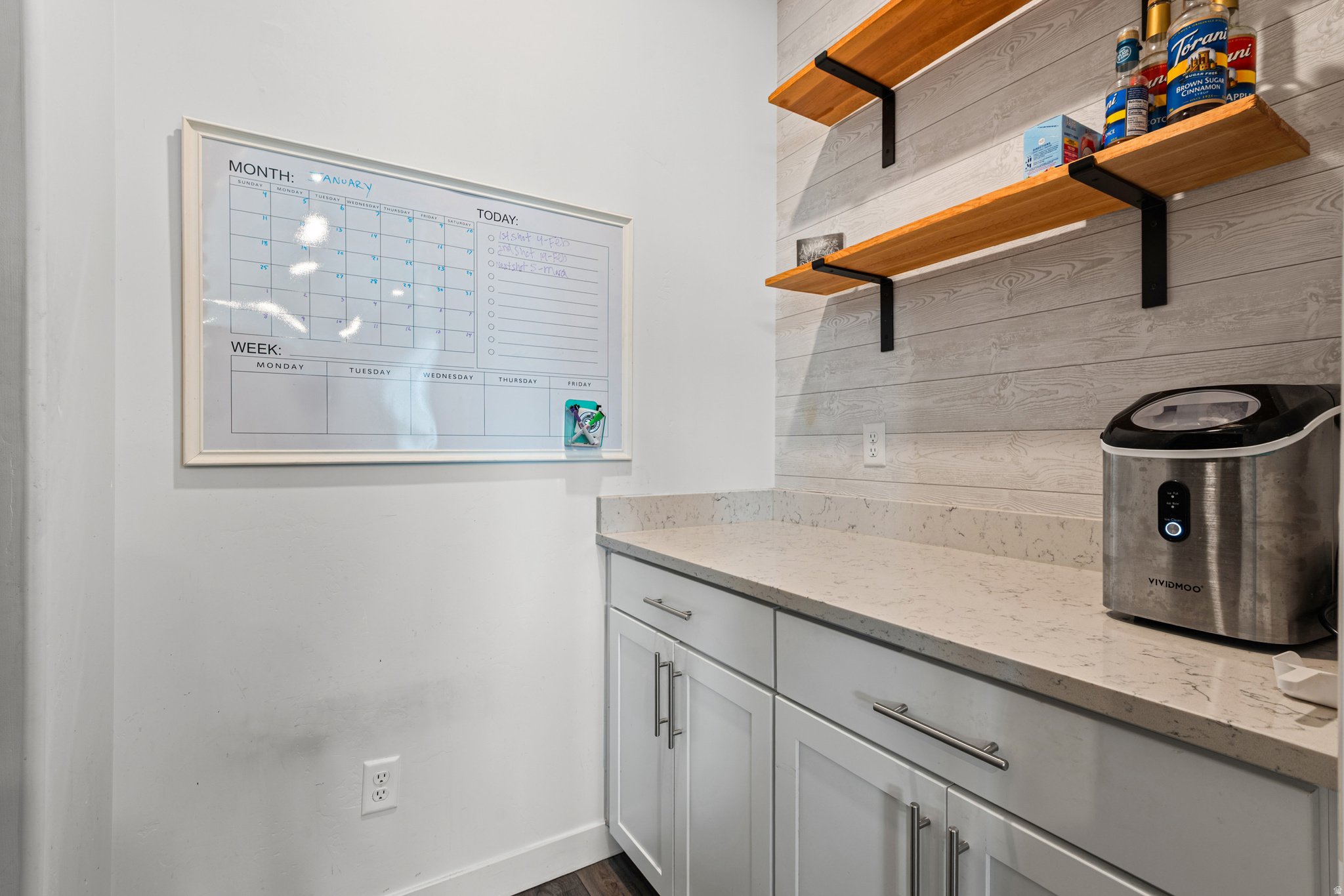 SHAMROCK - Residential