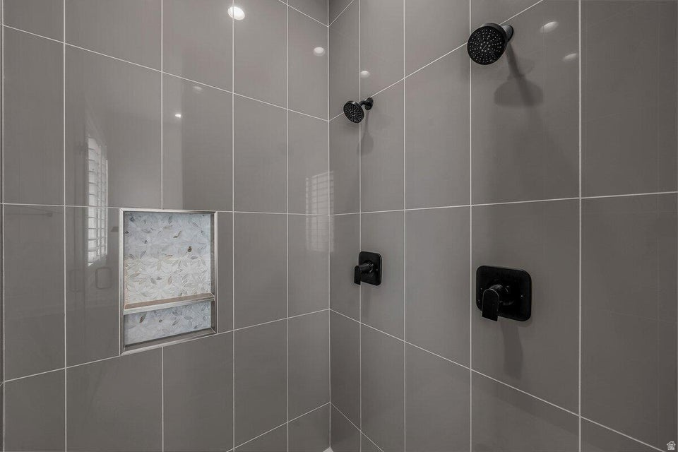 CRIMSON FIELDS PH 3 - Residential